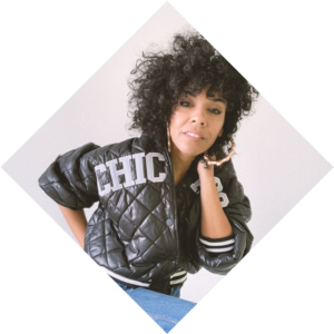 Annick Woungly Designer Portrait Accueil